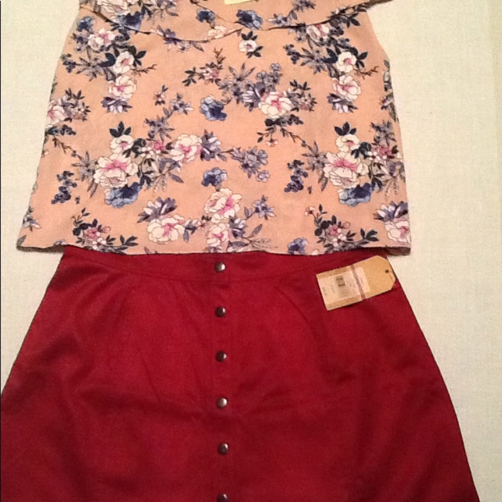 Red Camel Velvet Skirt/Pink Rose Blouse